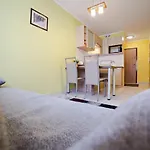 Apartment Wonder - Grey W Spokojnej Okolicy - Blisko Terenow Zielonych
